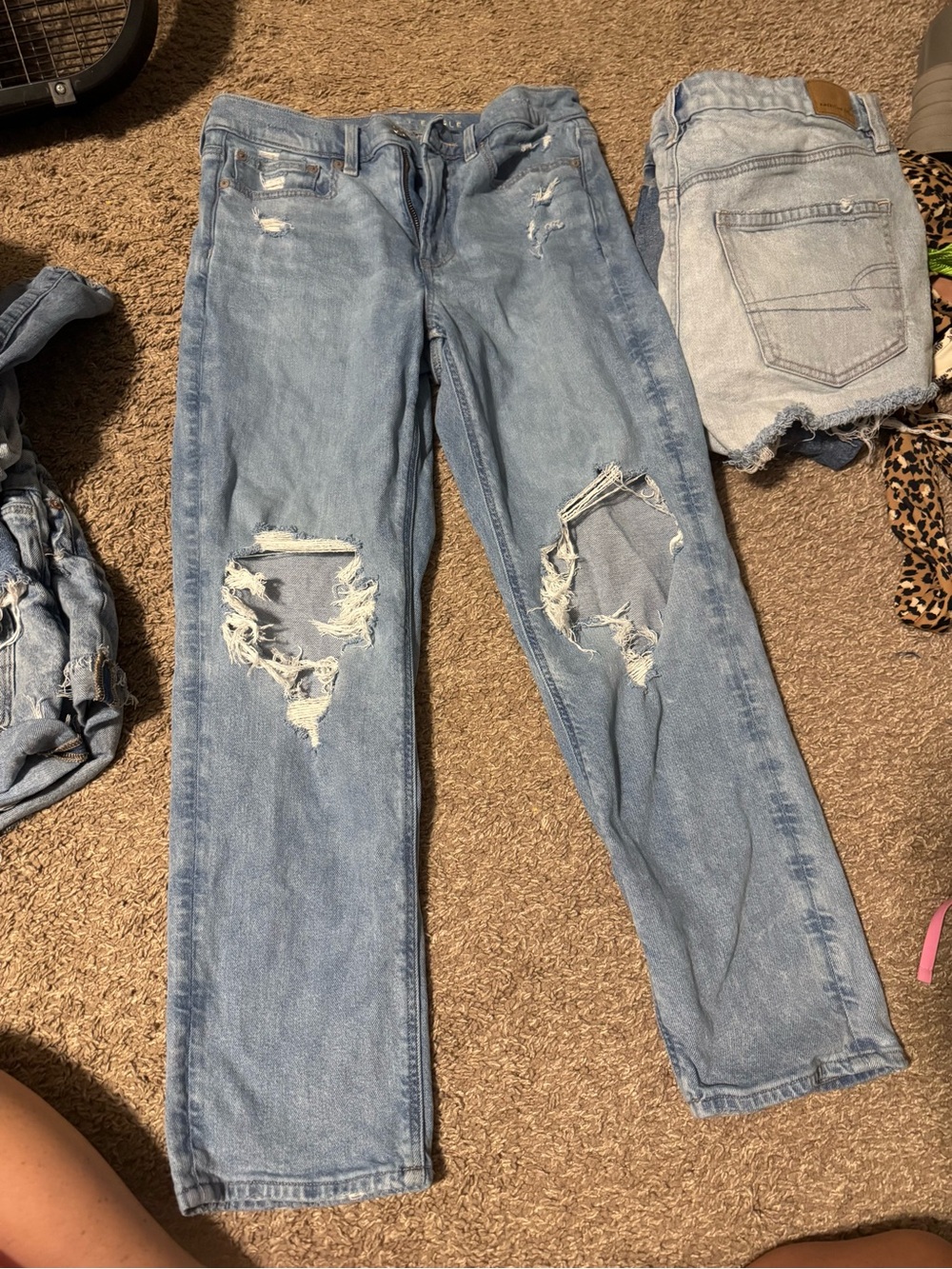 American Eagle Outfitters Light Blue Distressed Ripped Jeans